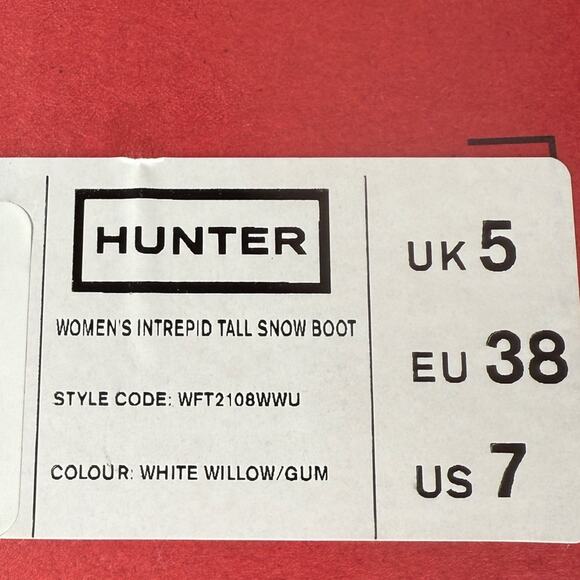 NIB •HUNTER BOOTS - Women's Intrepid Tall Snow Boot - Winter boots Size: 7 - Picture 11 of 13